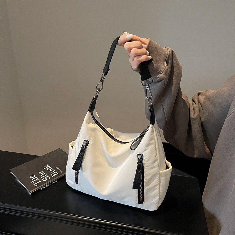 حقيبة قماش بأربعة ألوان مع سحابات جانبية