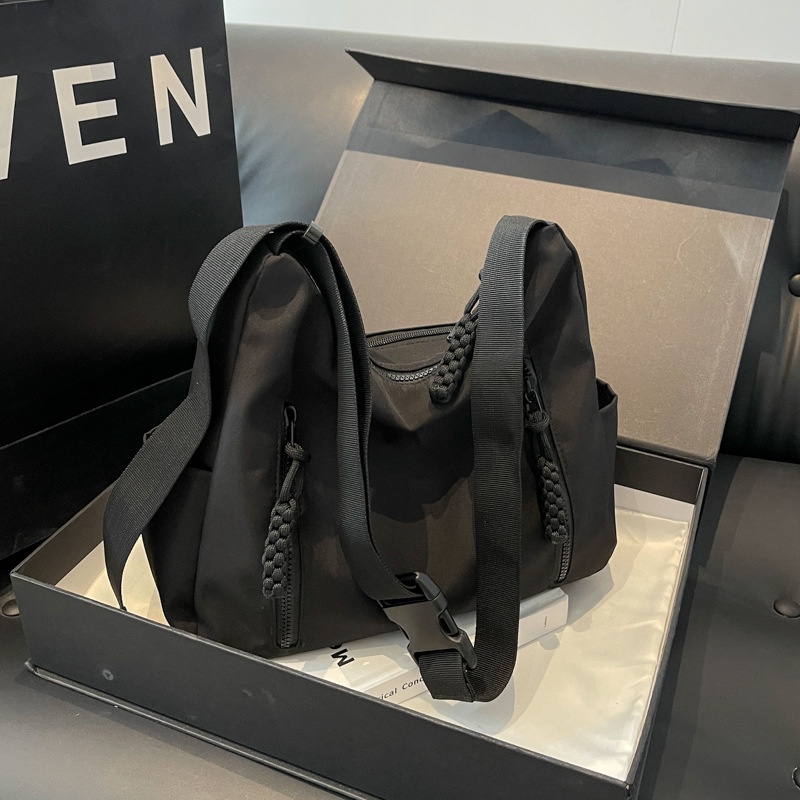 حقيبة قماش بأربعة ألوان مع سحابات جانبية